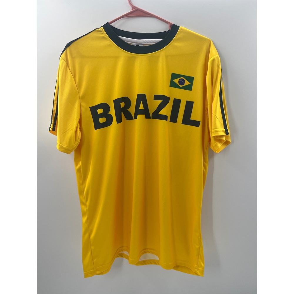 Fiesta Brazil Soccer Jersey Mens Medium Yellow Black Short Sleeve Graphic Tee